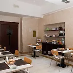 New Sayonara Hotel