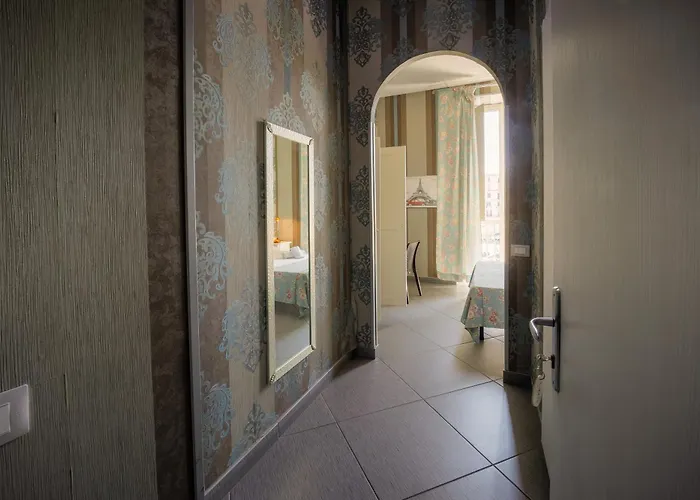 Hotel New Sayonara 3*